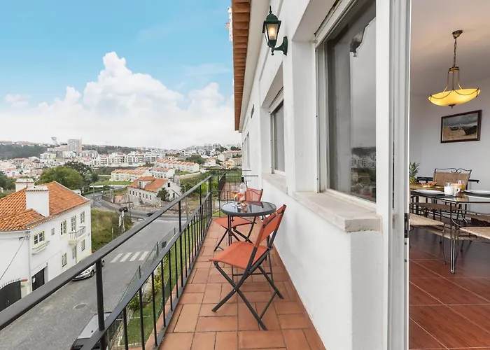 Luzimar Duplex Ναζαρέ